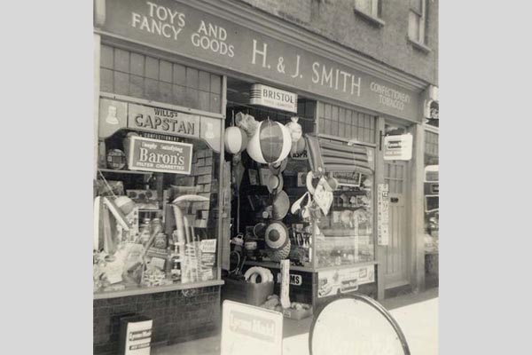 No 86 H J Smiths c.1962